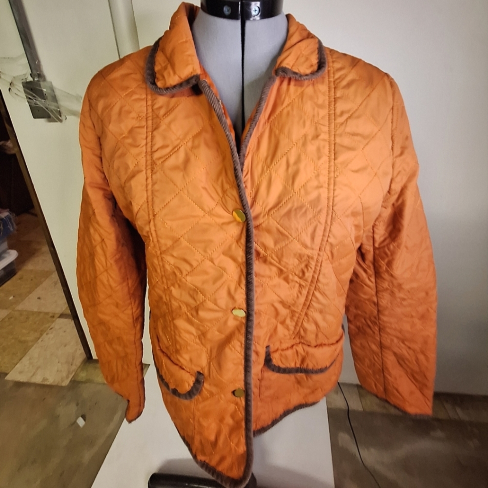Peck & Peck Mellon Colored Nylon Snap Front Jacket.          Size Med